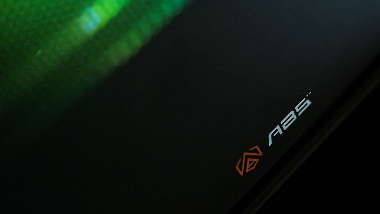 ABS Cyclone Ruby gaming PC