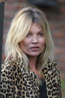 Kate Moss turns 40 with a star-studded bash