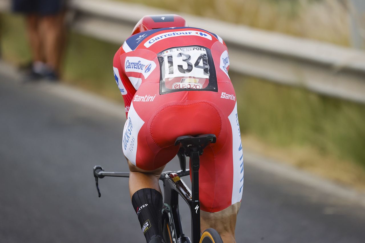 Vuelta Espana 2022 - 77th edition - 10th stage - Elche - Alicante 30,9 km - 30/08/2022 - Remco Evenepoel (BEL - Quick-Step Alpha Vinyl Team) - photo Luis Angel Gomez/SprintCyclingAgency&Acirc;&copy;2022