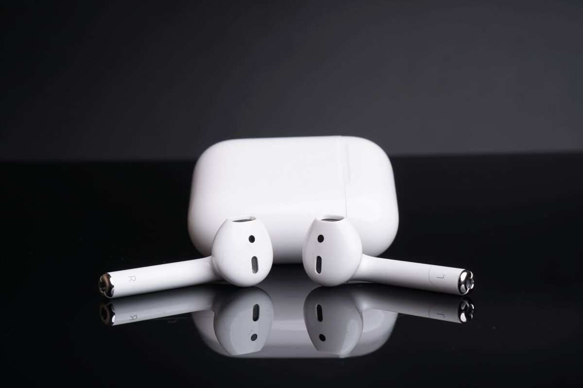 iOS 15 is breaking AirPods what you need to know Tom s Guide