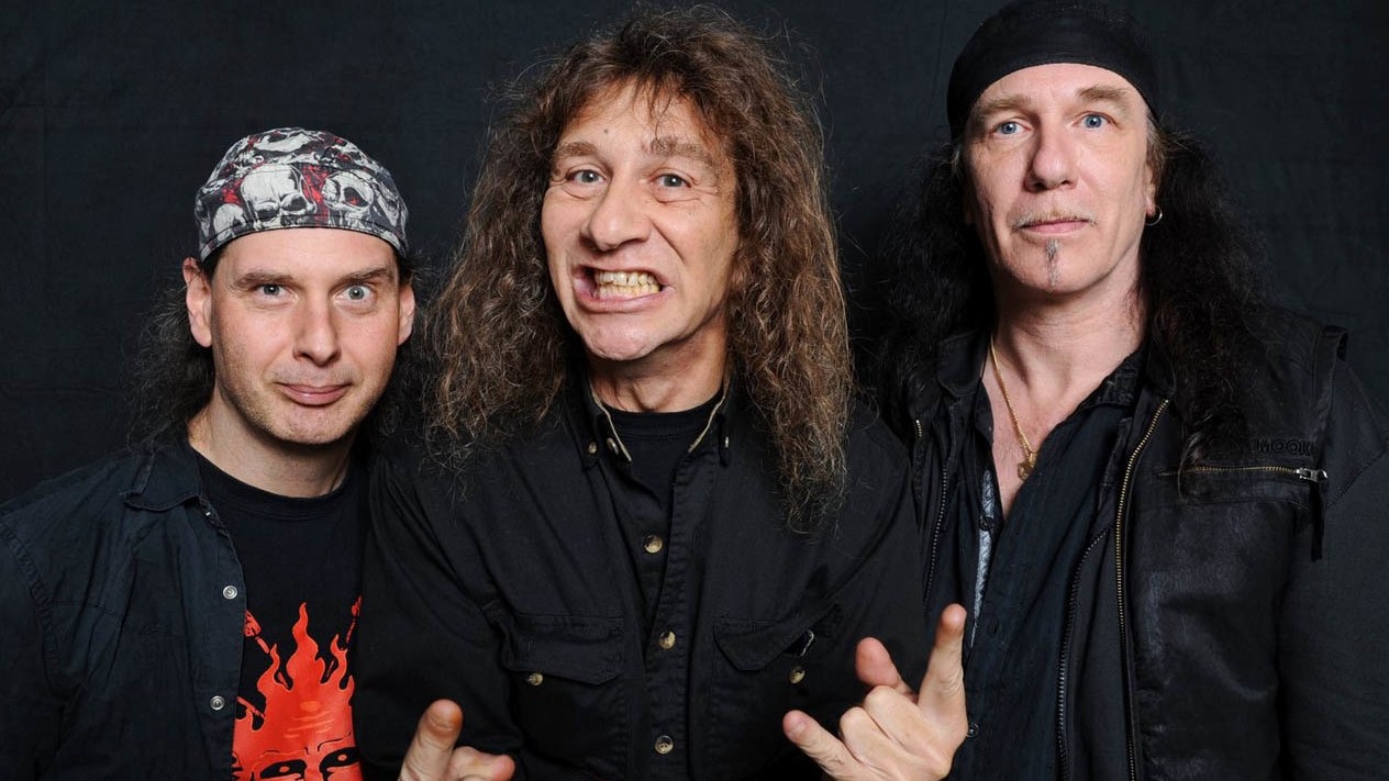 Anvil press shot