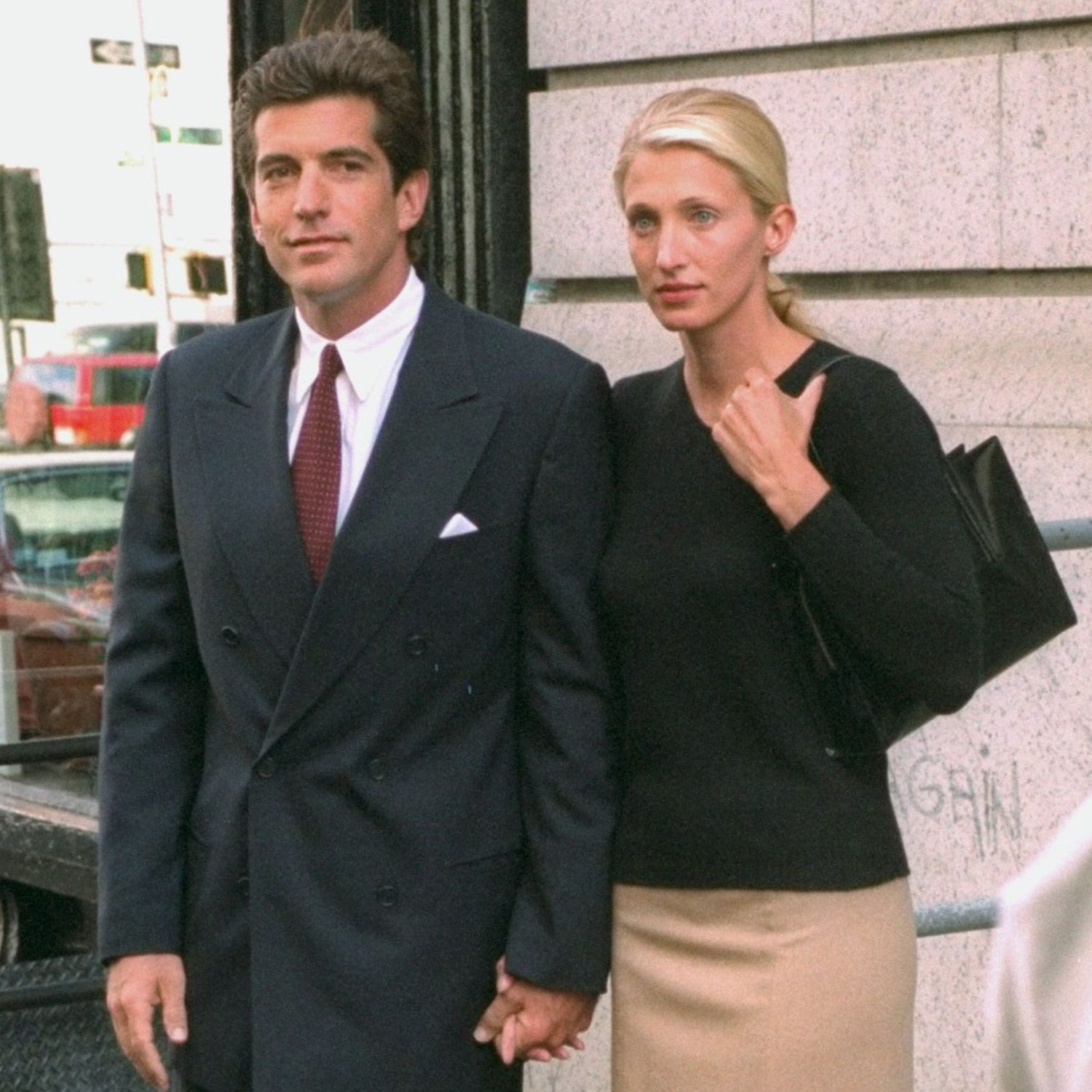 Photo showing the Carolyn Besette Kennedy Bag Trend