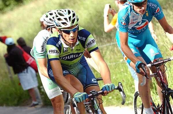 Filippo Pozzato (Liquigas) head down, but reason to celebrate