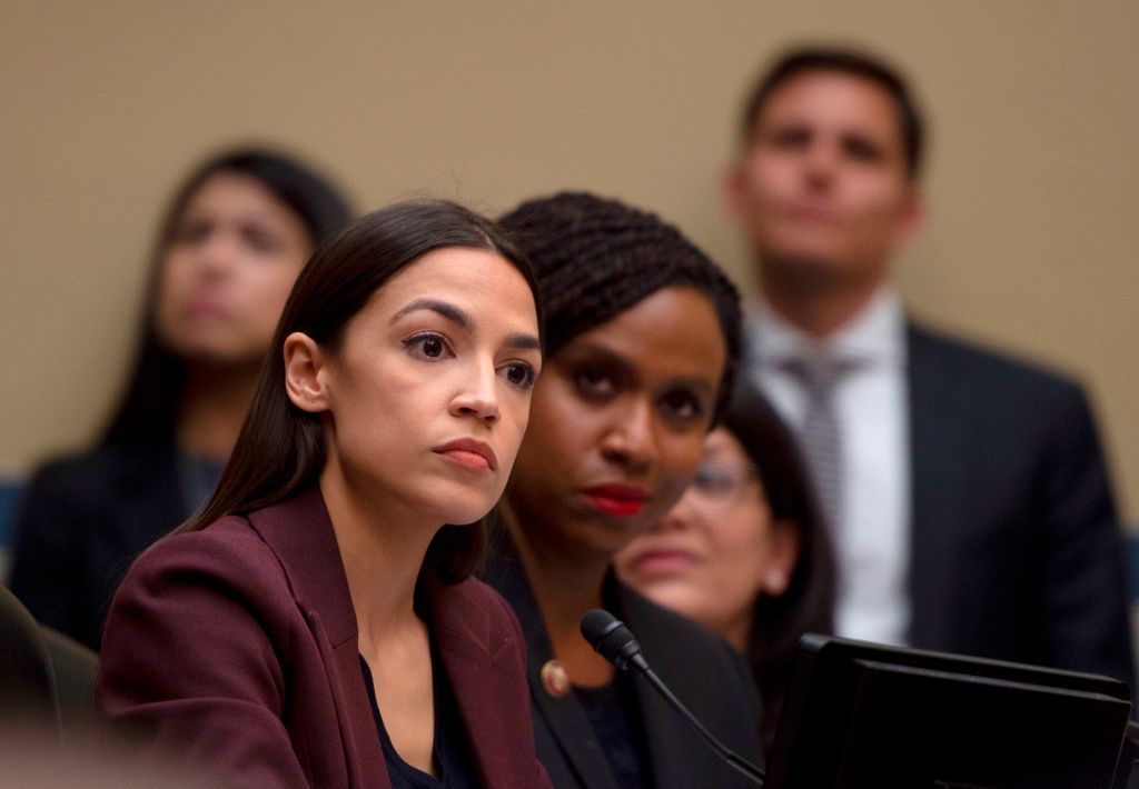 Alexandria Ocasio-Cortez says Manafort sentencing shows justice isn't ...