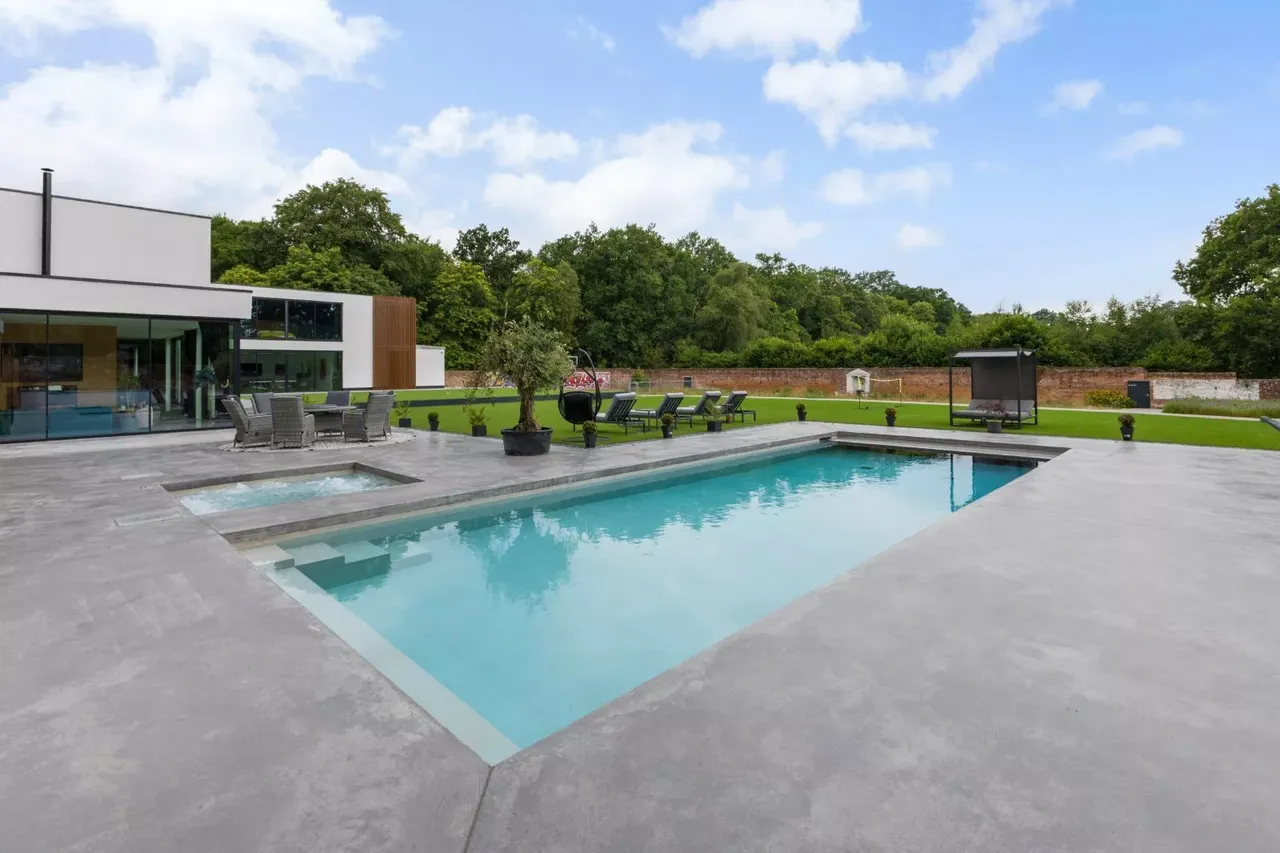 Lancewood, Windlesham, Surrey