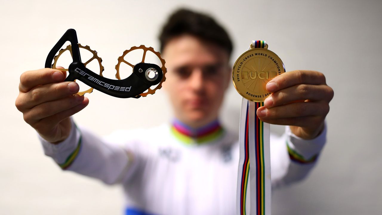 Pidcock shows off his gift and gold medal