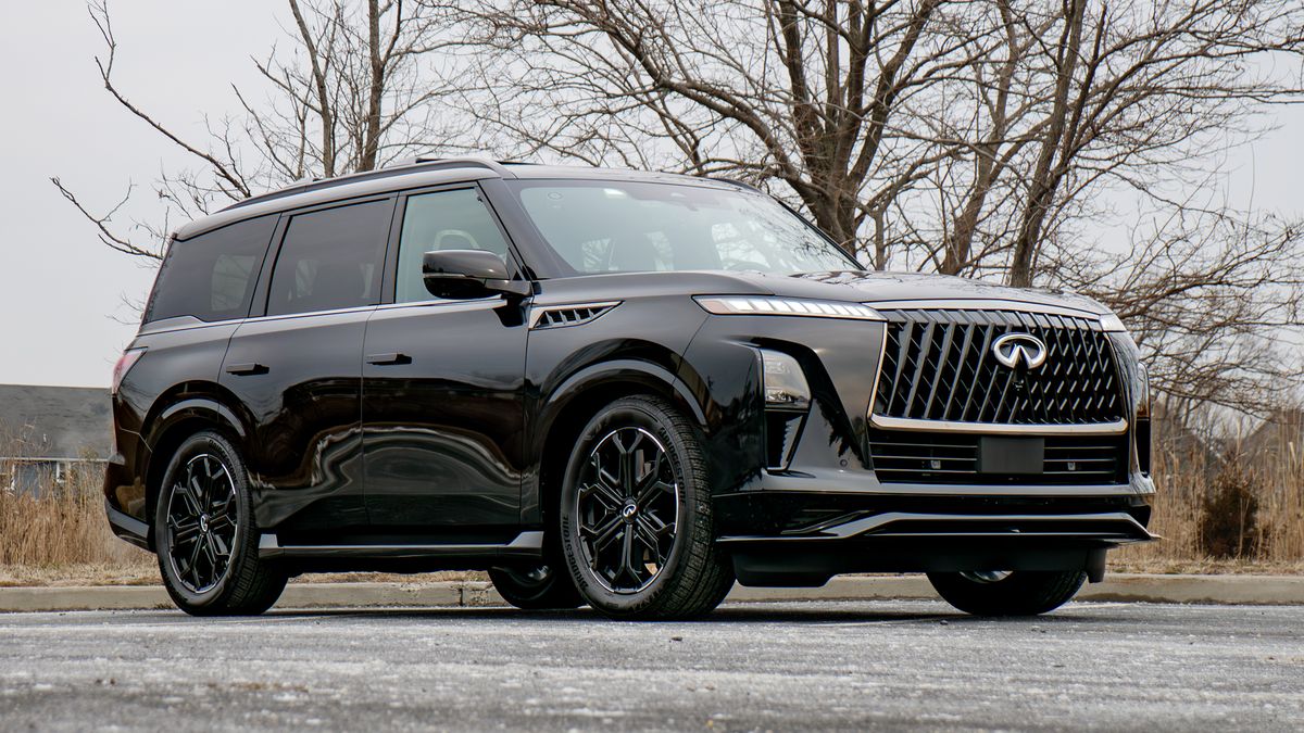 2026 Infiniti QX80 test drive.