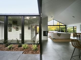 interior with ceiling heigh differences at Mill Valley house Courtyard house