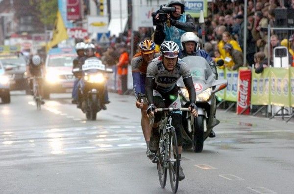 Matthew Goss (Saxo Bank) over Mathew Hayman (Rabobank) for third and fourth.