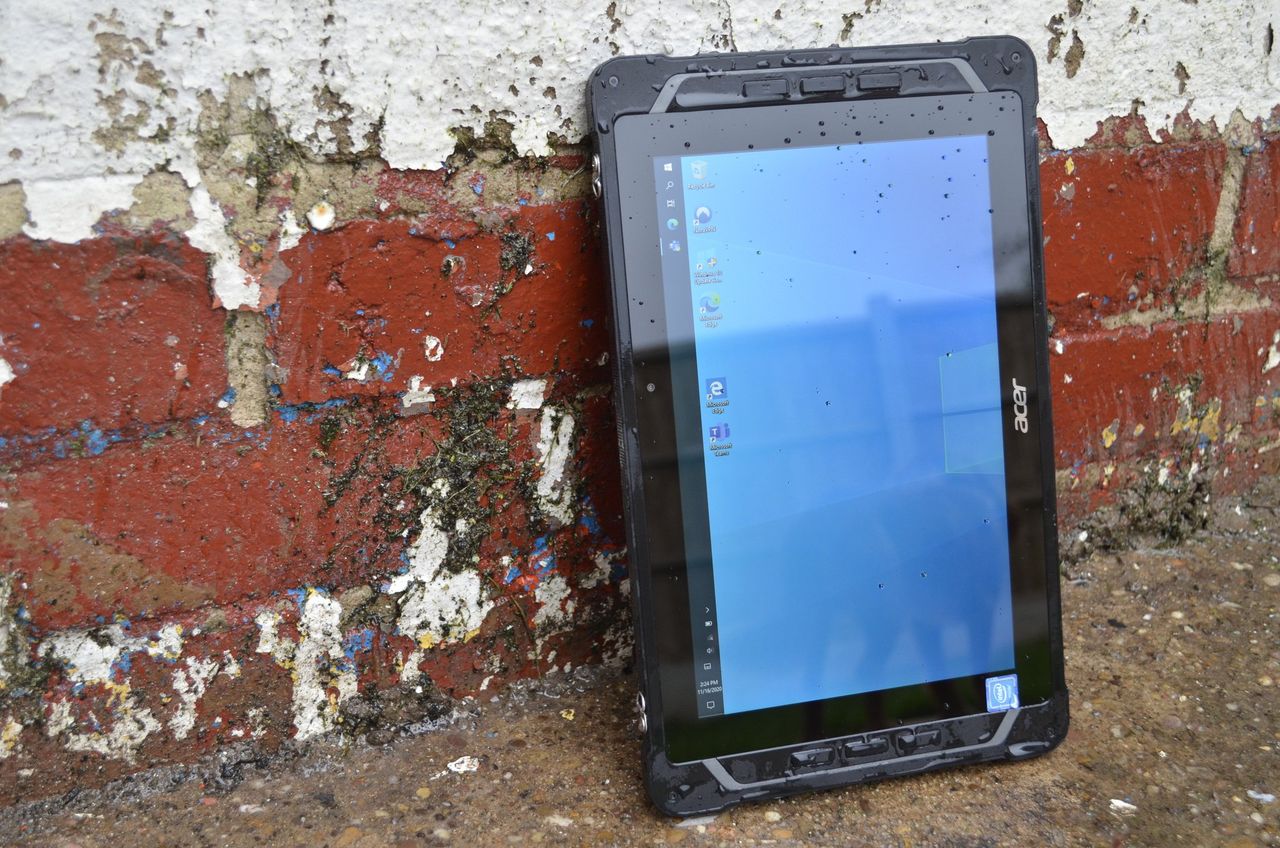 Acer Enduro T1