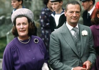 Lady Pamela Hicks (daughter Of Earl Mountbatten) With Her Husband David Hicks At Wedding Of Norton Knatchbull (lord Romsey)
