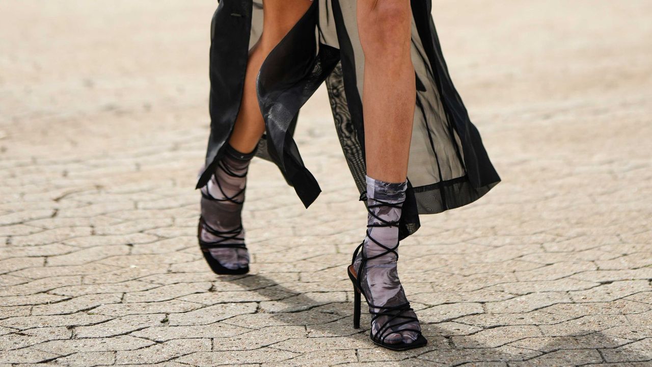 Street style Copenhagen fashion week socks and sandals