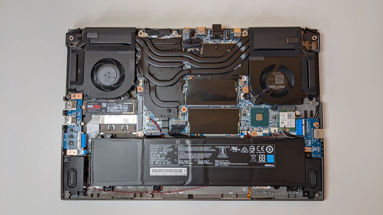 XMG NEO 15 Gaming Laptop