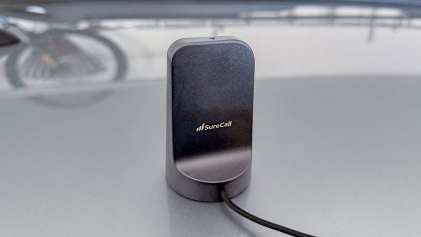 SureCall Fusion2Go XR on car.