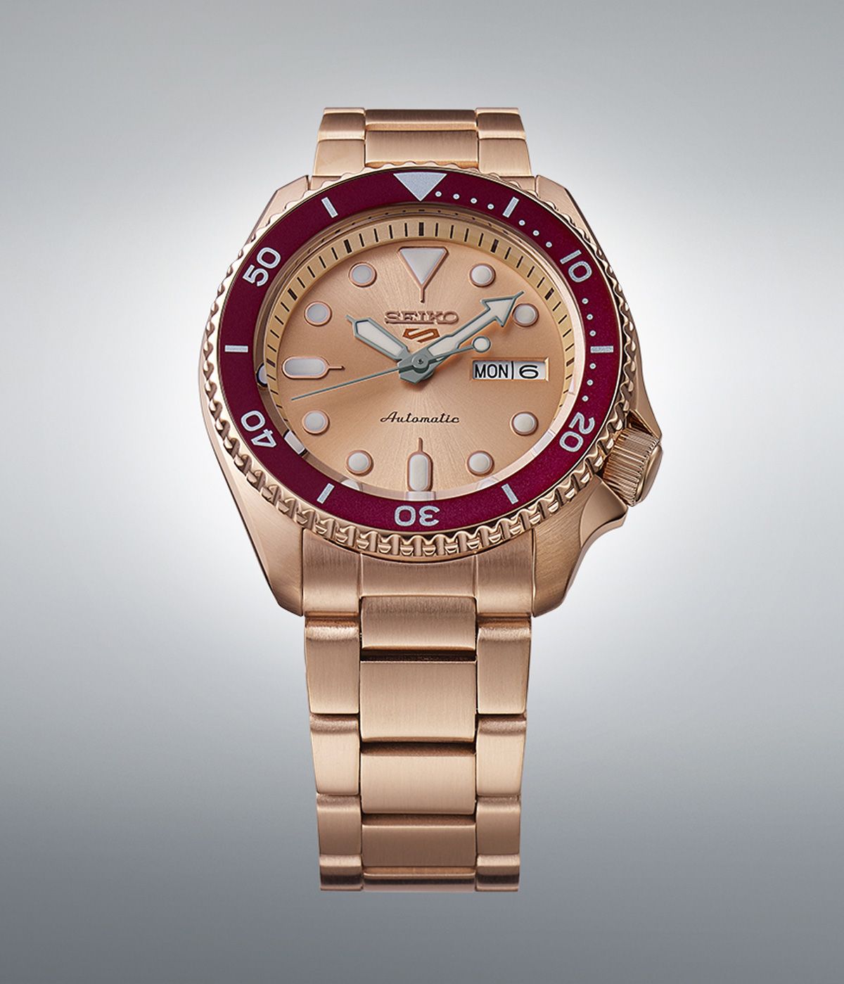 Fan-designed Seiko watch inspired by Seiko 5 Sports