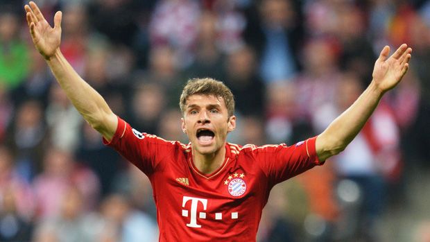 MUNICH, GERMANY - APRIL 23:Thomas Mueller of Bayern Muenchen appeals during the UEFA Champions League Semi Final First Leg match between FC Bayern Muenchen and Barcelona at Allianz Arena on A