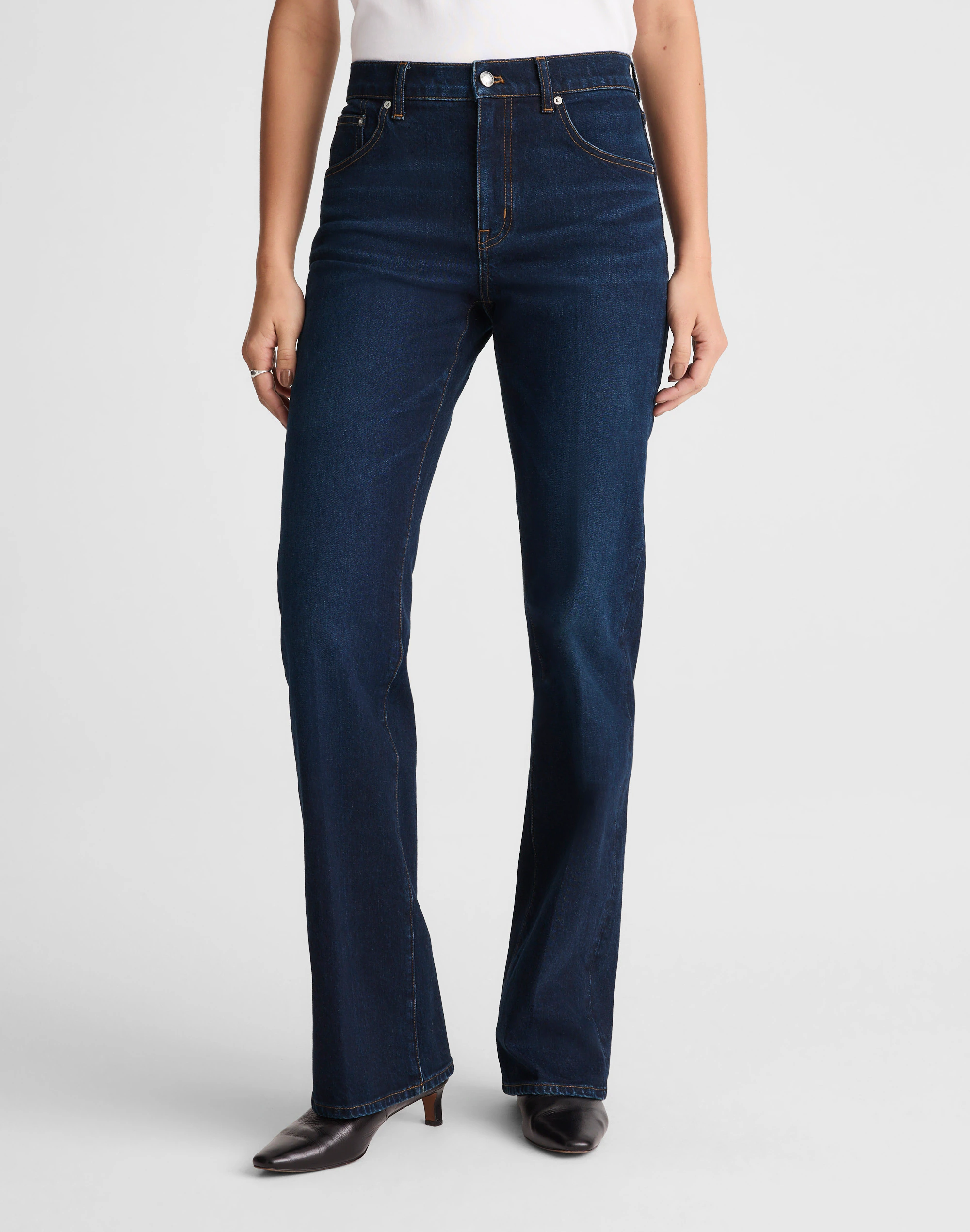 Relaxed Bootcut Jeans