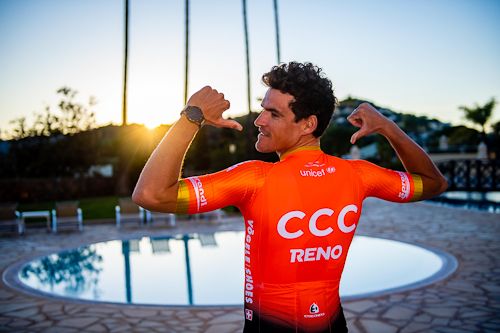Gold arm bands for Olympic champiion Greg Van Avermaet