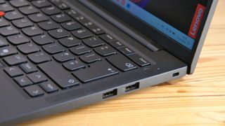 Lenovo ThinkPad T14s Gen 6