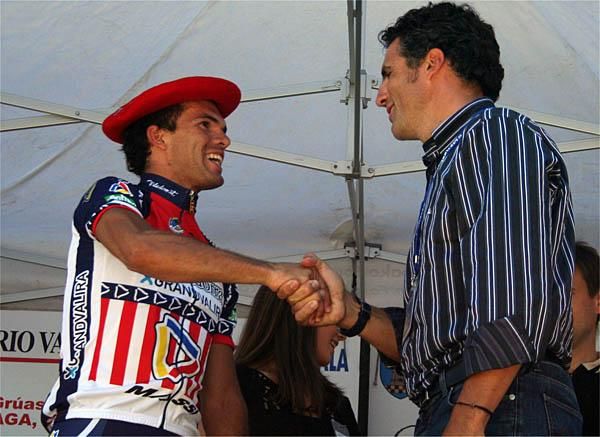 Jaume Rovira and Miguel Indurain on the podium.