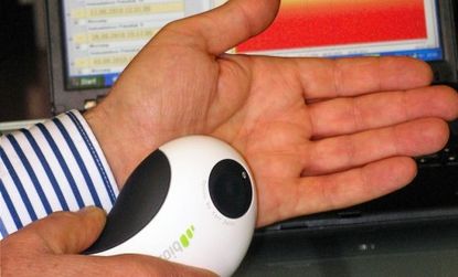 This small optical scanner can rate your overall health by detecting antioxidant levels in the body. 
