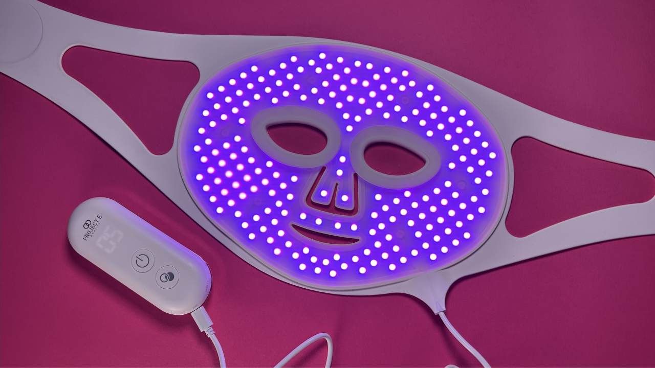 LumaLux Face Pro LED Light Therapy Mask