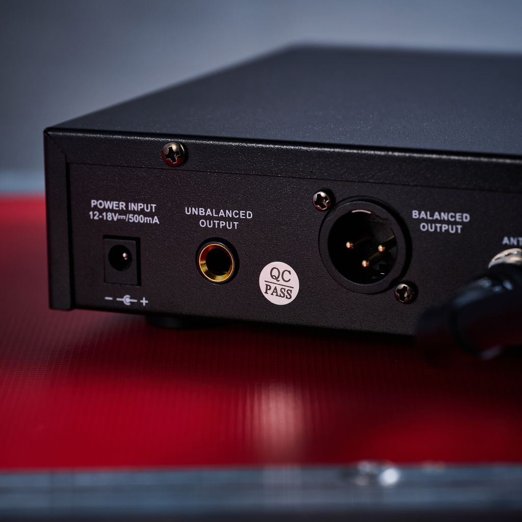 the t.bone FreeU HT 823