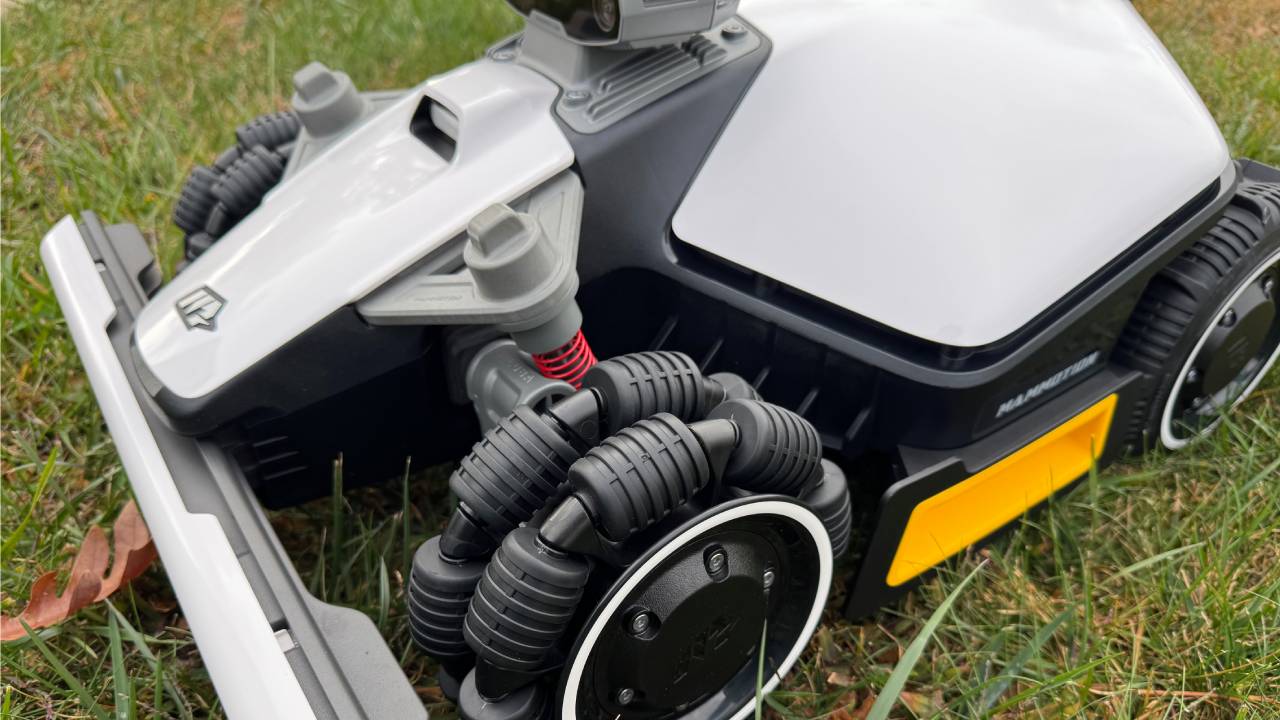 Mammotion Luba Mini AWD