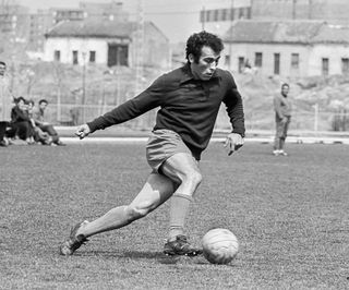 Amancio Amaro during a training,1973, Madrid, Spain.
