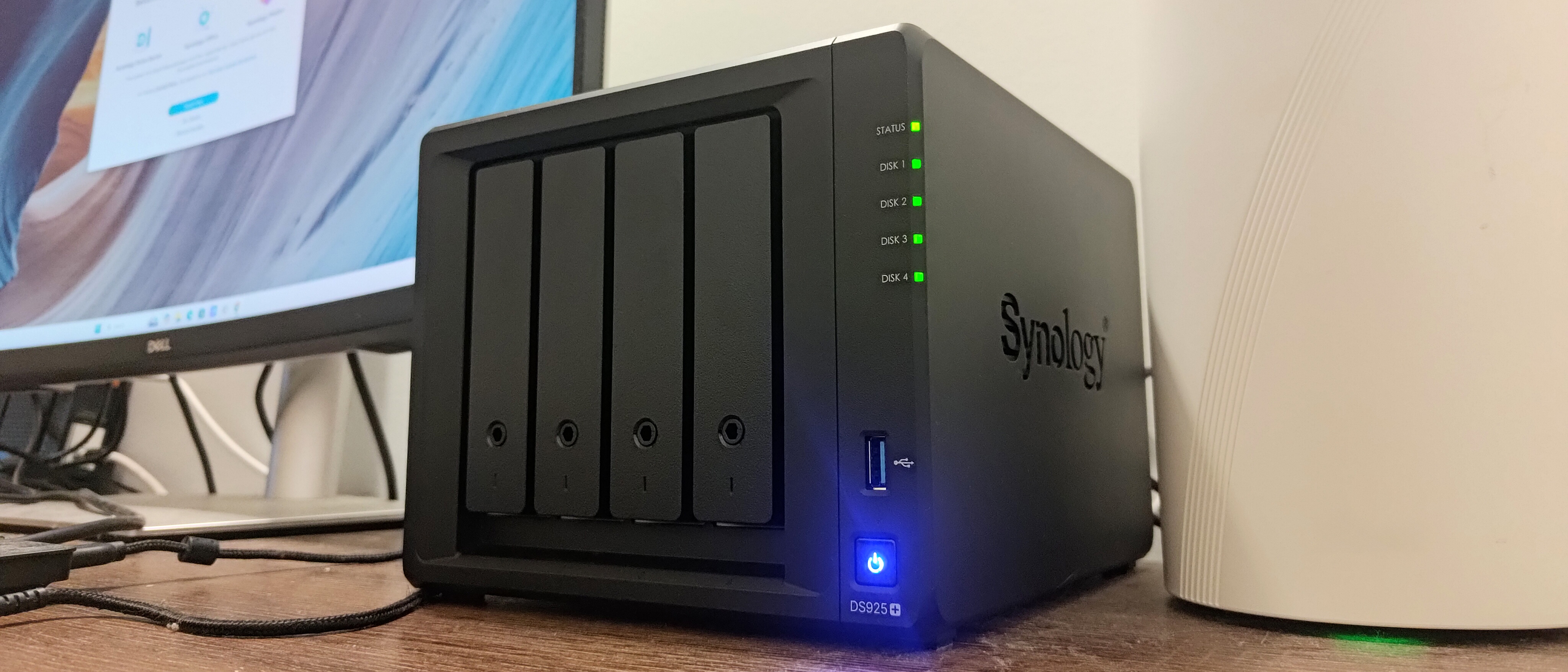 Synology DiskStation DS925+