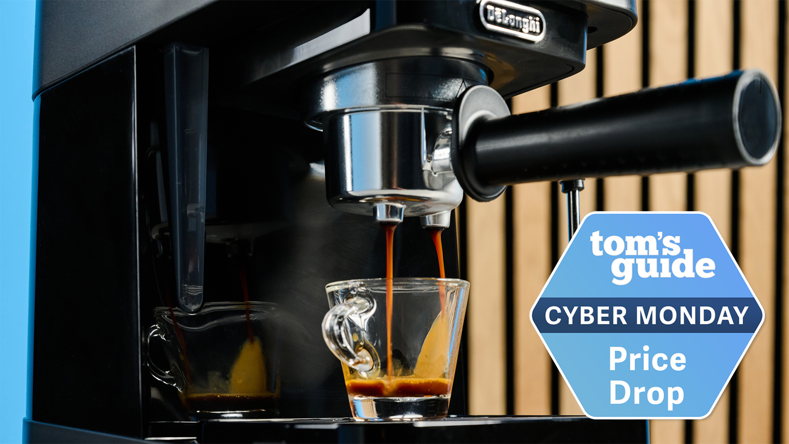 the delonghi stilosa with a tom's guide cyber monday deal badge