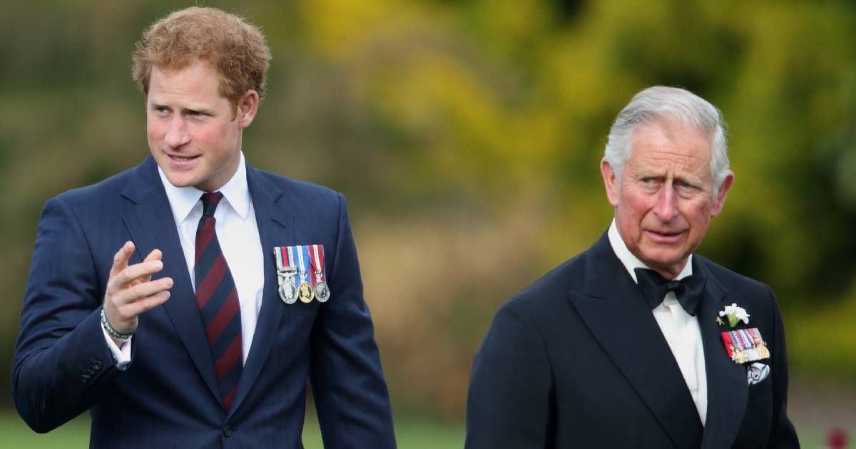 Les mémoires du prince Harry « mettront le roi à mal », selon un expert