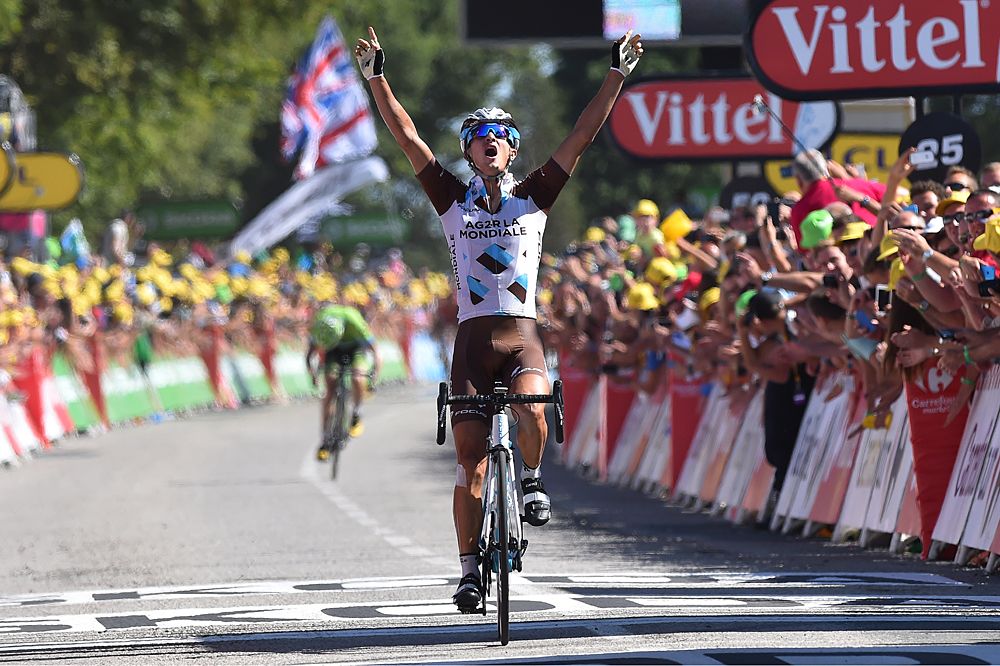 Alexis Vuillermoz wins on the Mur de Bretagne