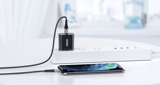 Choetech Usb C Lightning Lifestyle