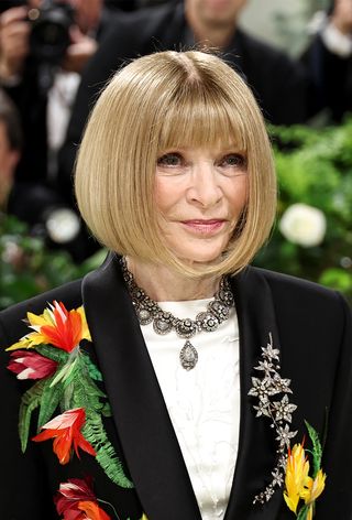 Anna Wintour with graphic bob haircut