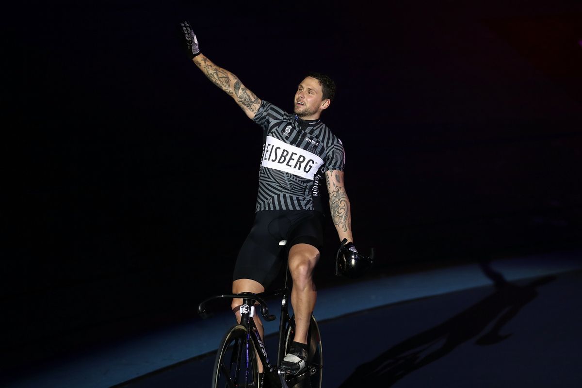 Edward Dawkins (New Zealand) salutes the crowd
