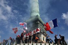 Eurozone crisis: protesters in France