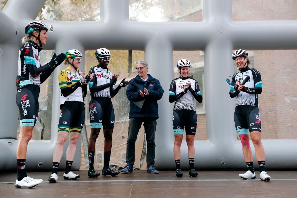 Riders from BikeExchange at the Ronde van Drenthe 2021