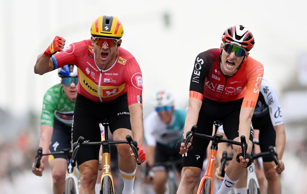 POZOBLANCO, SPAIN - FEBRUARY 21: Alexander Kristoff of Norway and Team Uno-X Mobility celebrates at finish line as stage winner ahead of Ben Turner of Great Britain and Team INEOS Grenadiers during the 71st Vuelta a Andalucia Ruta Ciclista Del Sol 2025, Stage 3 a 162.1km stage from Arjona to Pozoblanco on February 21, 2025 in Pozoblanco, Spain. (Photo by Szymon Gruchalski/Getty Images)