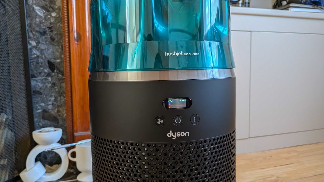 Dyson HushJet Air Purifier air quality readings
