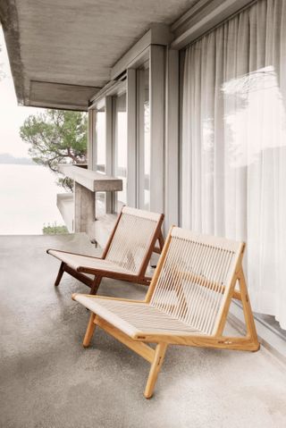 outdoor seating ideas: nest wooden rope chairs