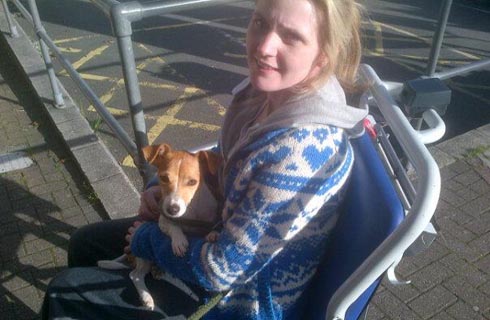 Tapi coming to visit me outside the hospital