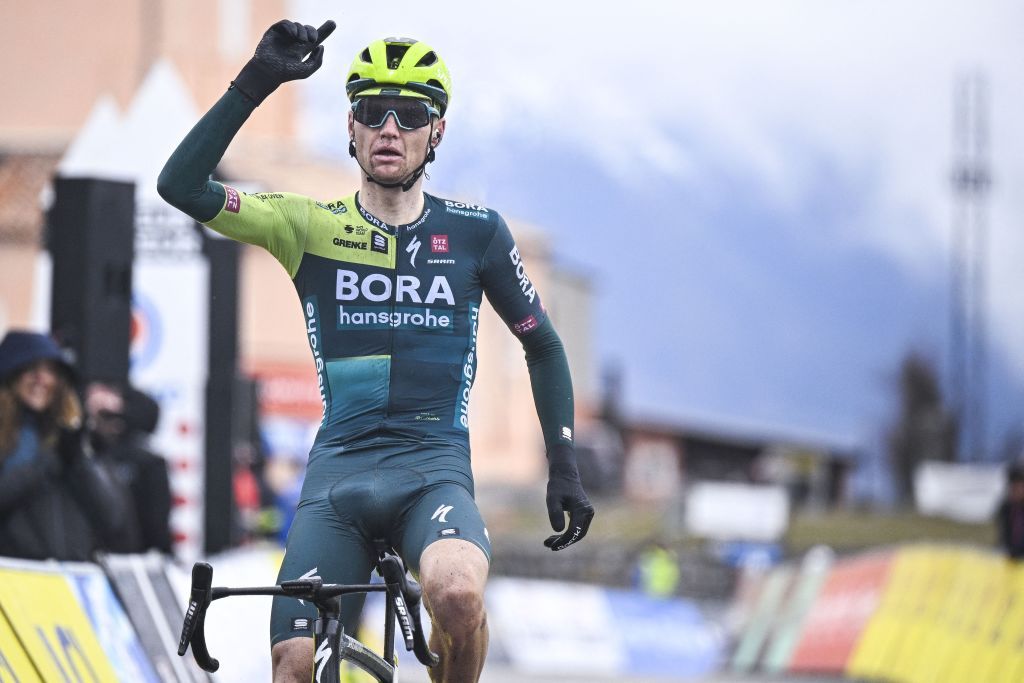 Aleksandr Vlasov of Bora-Hansgrohe soloed to win stage 7 from Nice to Madone d'Utelle