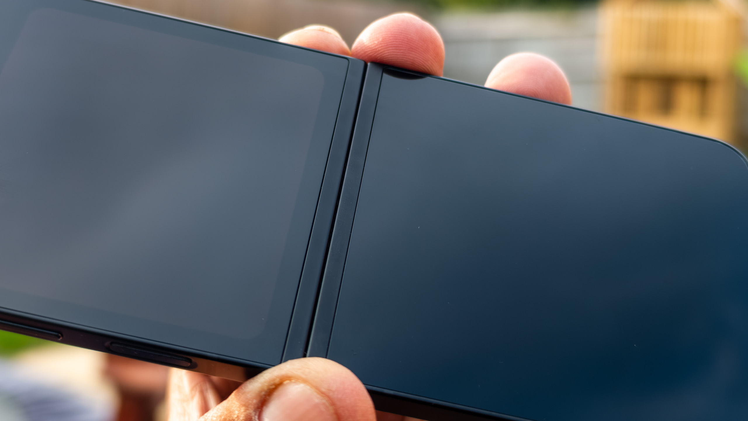 Samsung Galaxy Z Flip 7 FE in Black in the hand