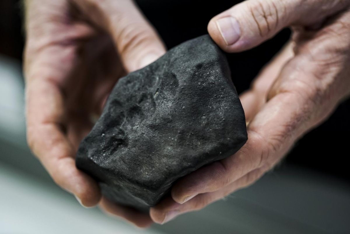 Madagascar Meteorite Came from the Early Solar System, Experts Find | Space