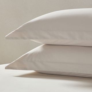 Pair of Plain-Dye Oxford Pillowcases - 200 Thread Count - Natural