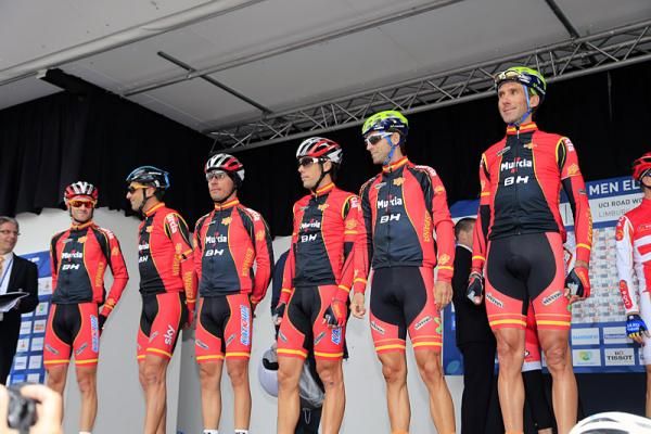 The powerhouse Spanish team has plenty of options for the world championship road race.