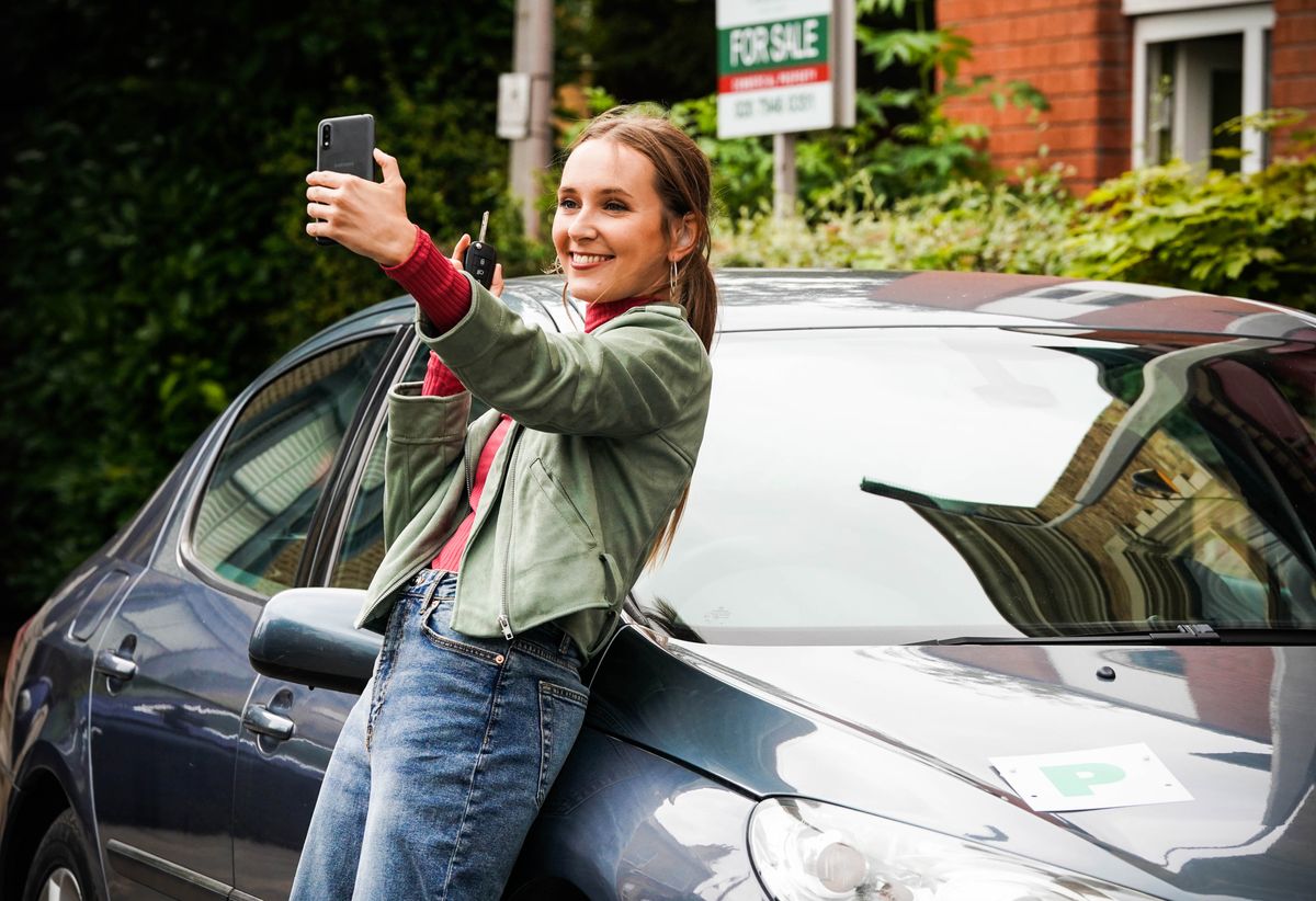 Frankie Lewis has a new car in EastEnders