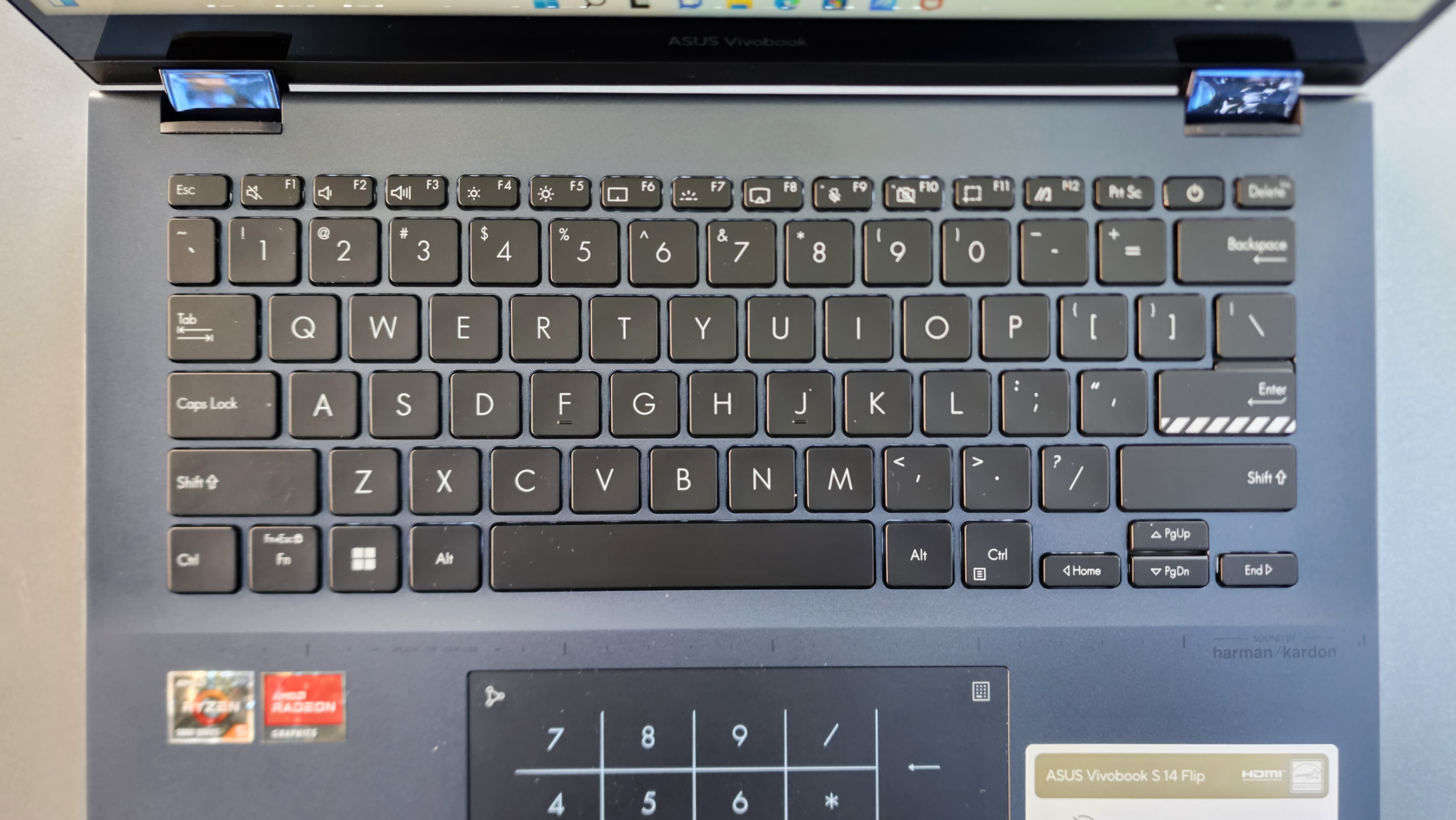 Asus Vivobook S 14 Flip keyboard