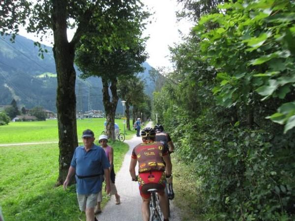 The final 10 kilometers was on a narrow, unmarshalled bike path still open to the public.